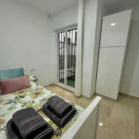 Azahar Centro Parking Gratis *